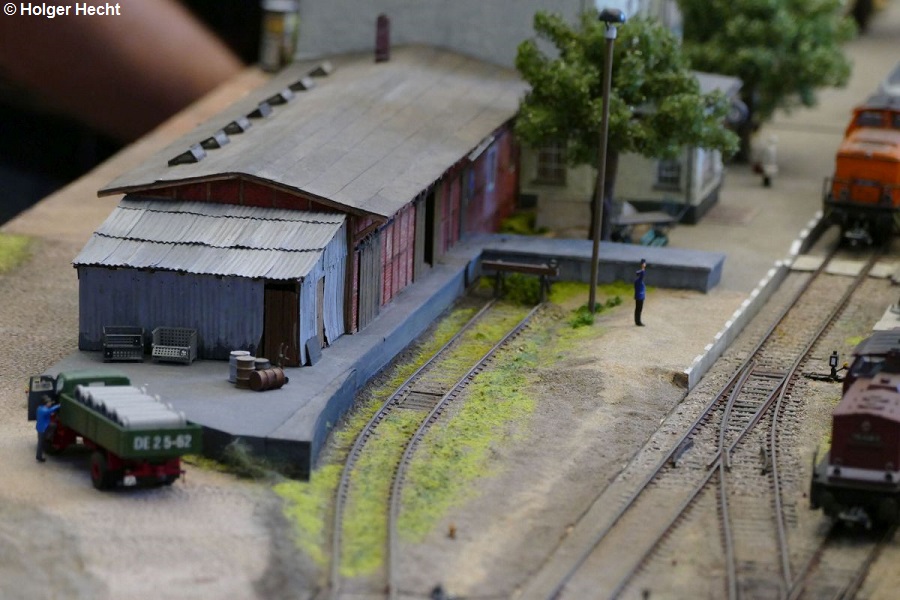 Details auf der 6. Internationalen Modellbahnausstellung im FEZ in Berlin-Wuhlheide: Gtergleis