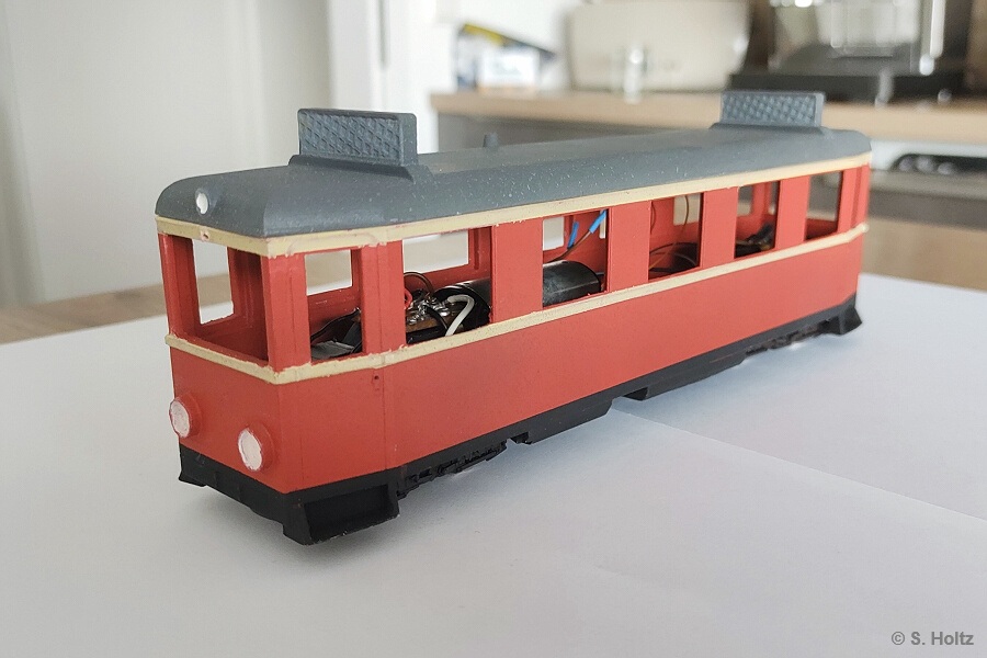 Triebwagen nach dem Zusammenbau