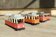 3 Triebwagen und 1 Beiwagen